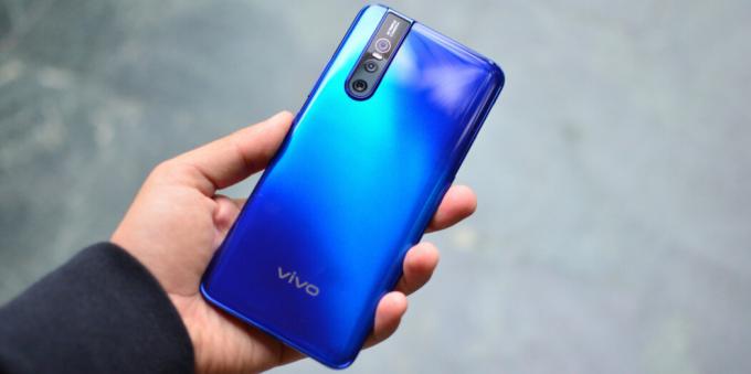 Smartphone Vivo V15 Pro: gradiente disegno di copertina
