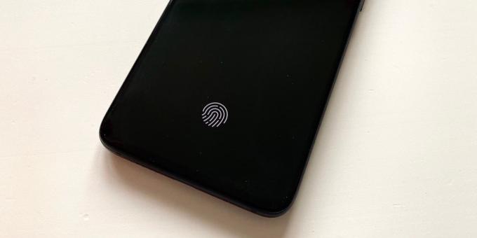 Xiaomi Mi 9 Lite: sensore di impronte digitali