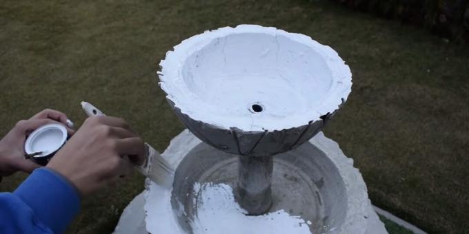 Come realizzare una fontana con le tue mani: assembla la struttura e dipingi