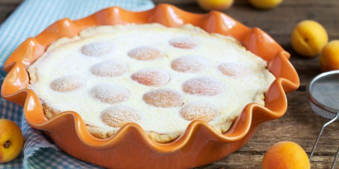 Torta con ricotta e albicocche