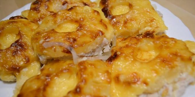 Pollo nel forno: Petto di pollo con ananas e formaggio