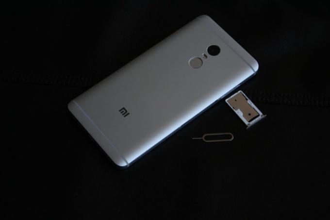 Xiaomi redmi Nota 4: Lo slot per la SIM