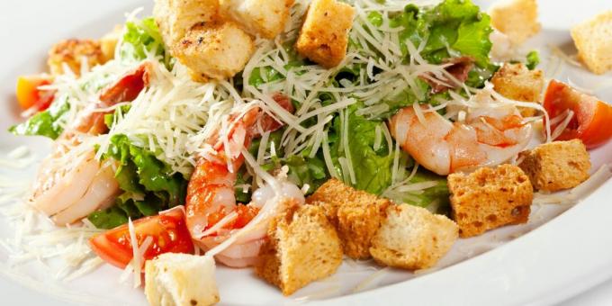 Caesar salad con gamberetti: una ricetta semplice