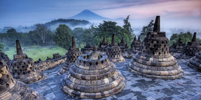 territorio asiatico non è in attirare i turisti vane: il complesso del tempio di Borobudur, Indonesia