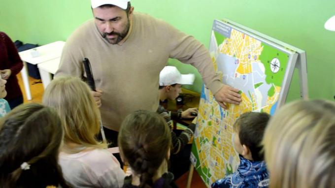 "Cane Bianco" ha sviluppato una mappa tattile di Ekaterinburg
