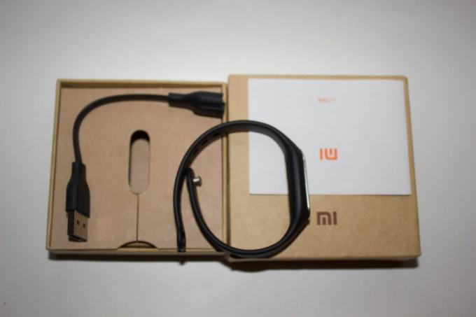 Xiaomi Mi Banda 1S: attrezzature