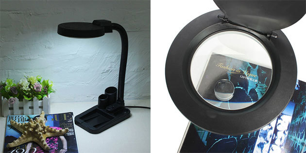 Una lampada con una lente di ingrandimento e lo stand