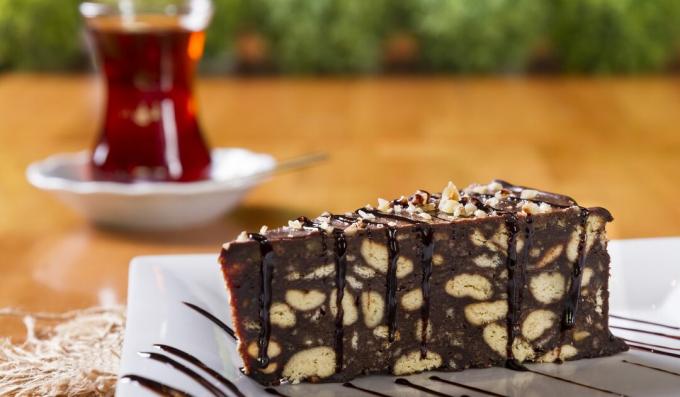 Torta Biscotti Al Cioccolato Senza Cottura