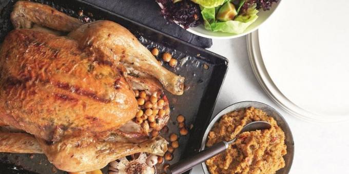 Cosa cucinare il pollo: pollo al forno con una pasta di ceci