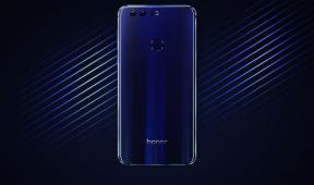 Huawei ha introdotto smartphone acquistabile onore 8 in una teca