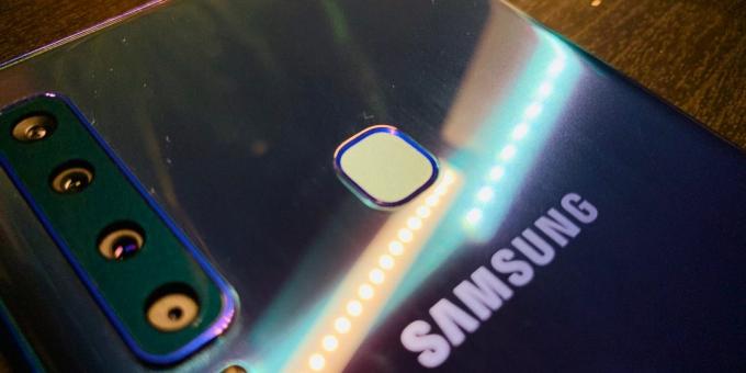 Samsung Galaxy A9: Fingerprint Sensor