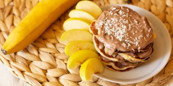 Pancake con mele e banane