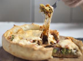 Una ricetta semplice "rovesciata" la pizza