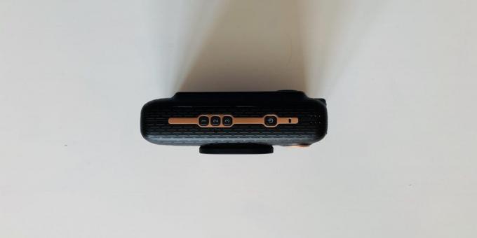 Fuji Instax Mini LiPlay: fianco