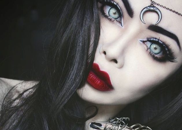 Trucco per Halloween: Witch 3