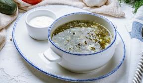 Zuppa di acetosa con spezzatino