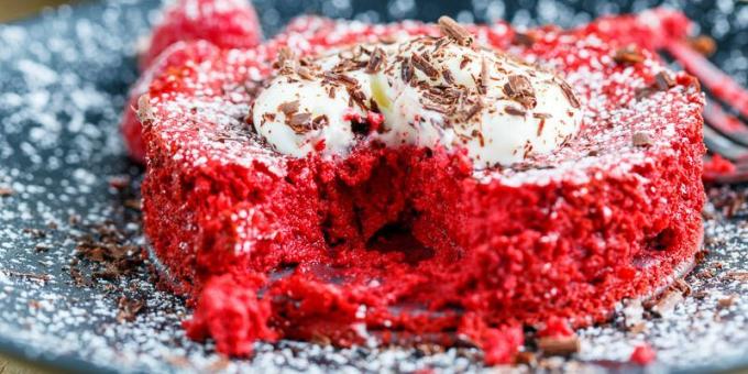 Cosa cucinare per il 14 Febbraio: Mini cheesecake "Pink Velvet"