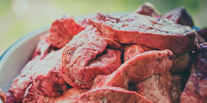 Come e quanto cuocere il polmone di maiale: pezzi di polmone di maiale raffreddato