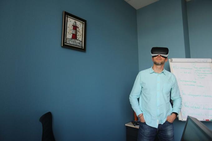 Vadim Mamontov, RussiaDiscovery: in bicchieri Gear VR