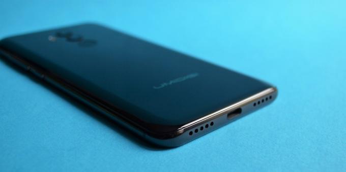 UMIDIGI Z2 Pro: connettore USB Type-C