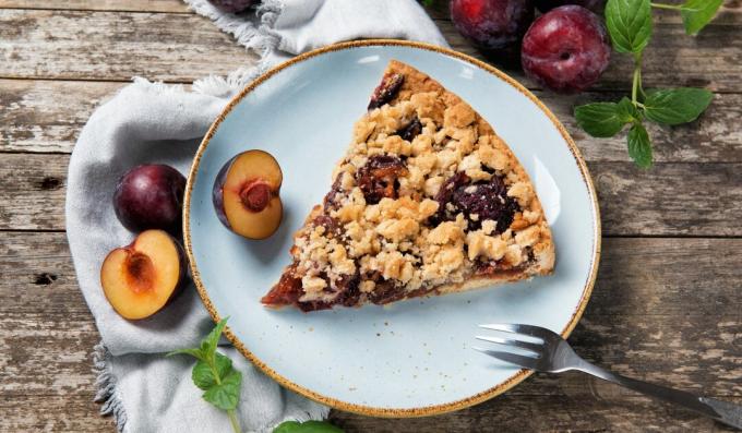 Torta di prugne con streusel