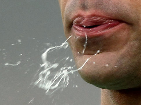 22 fatti riguardanti il ​​corpo - saliva