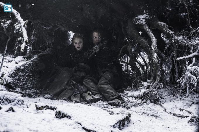 Teone e Sansa fuga dalla caccia