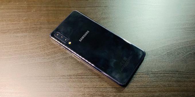Samsung Galaxy A7: Pannello posteriore