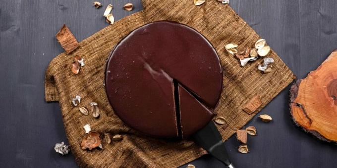 Cheesecake al cioccolato senza cottura. Da soli quattro ingredienti