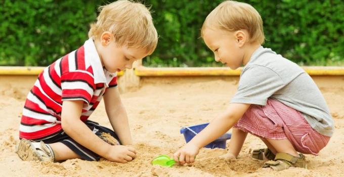 la comunicazione con il vostro bambino: la terapia della sabbia