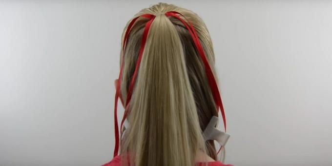 Nuove acconciature per le ragazze: Dividete i capelli e cravatta nastri