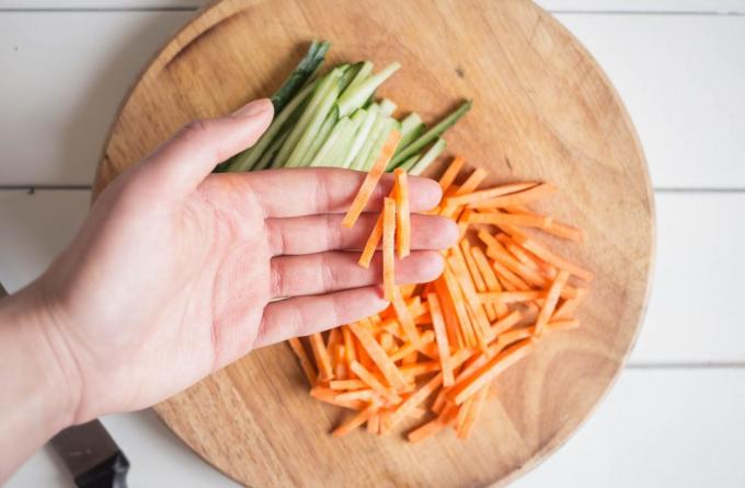 tagliatelle con verdure: carote