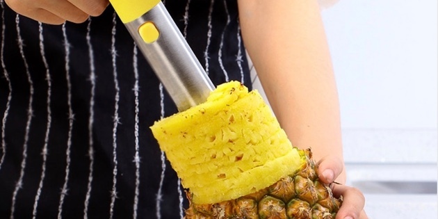 Affettatrice per ananas