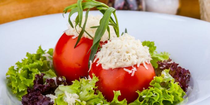 Pomodori ripieni di mousse di fegato di merluzzo