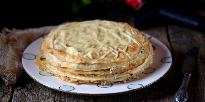 Pancake con pollo, funghi e formaggio