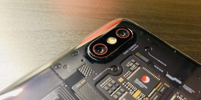 Xiaomi Mi 8 Pro: Il modulo fotocamera