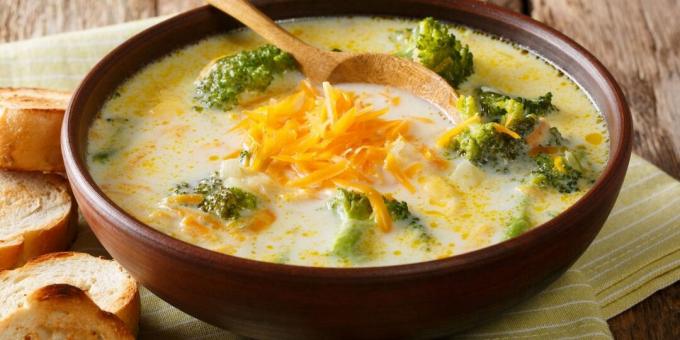 Zuppa di formaggio con broccoli