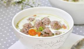 Zuppa cremosa di polpette