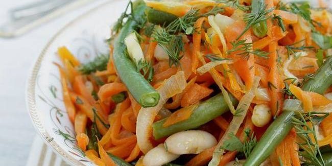 insalata tiepida magra con fagioli e carote