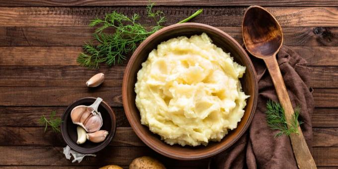 Purè di patate con formaggio e aglio