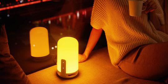 Xiaomi ha rilasciato una lampada notturna sicura per la vista. Non emette luce blu