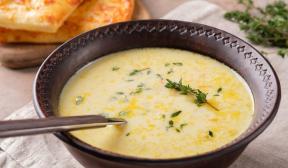 Zuppa di formaggio con cuori di pollo