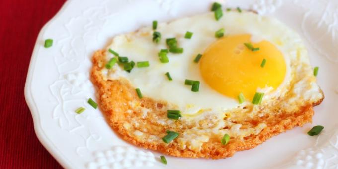 piatti a base di uova: uova fritte