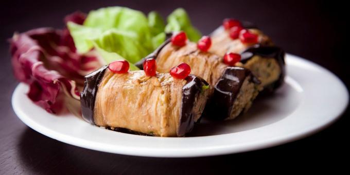 Rotoli di melanzane con pasta di noci