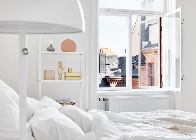 Piccola camera da letto: bianco