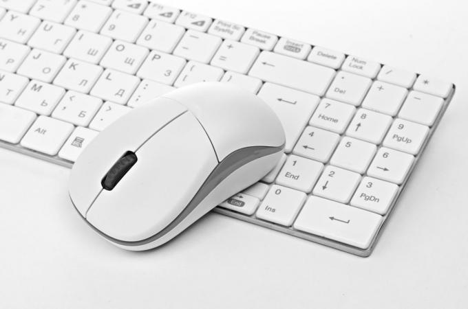 Uso USB OTG: collegare la tastiera e il mouse