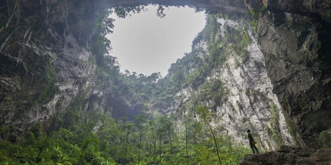 territorio asiatico attira turisti consapevolmente: Grotta Son Doong Cave, Vietnam