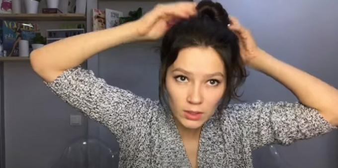 Acconciature da donna per un viso tondo: fissa i capelli con un elastico