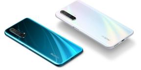 Realme X3 SuperZoom per 31491 rubli invece di 35990