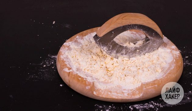 Cracker al formaggio: trasformate burro e farina in piccole briciole